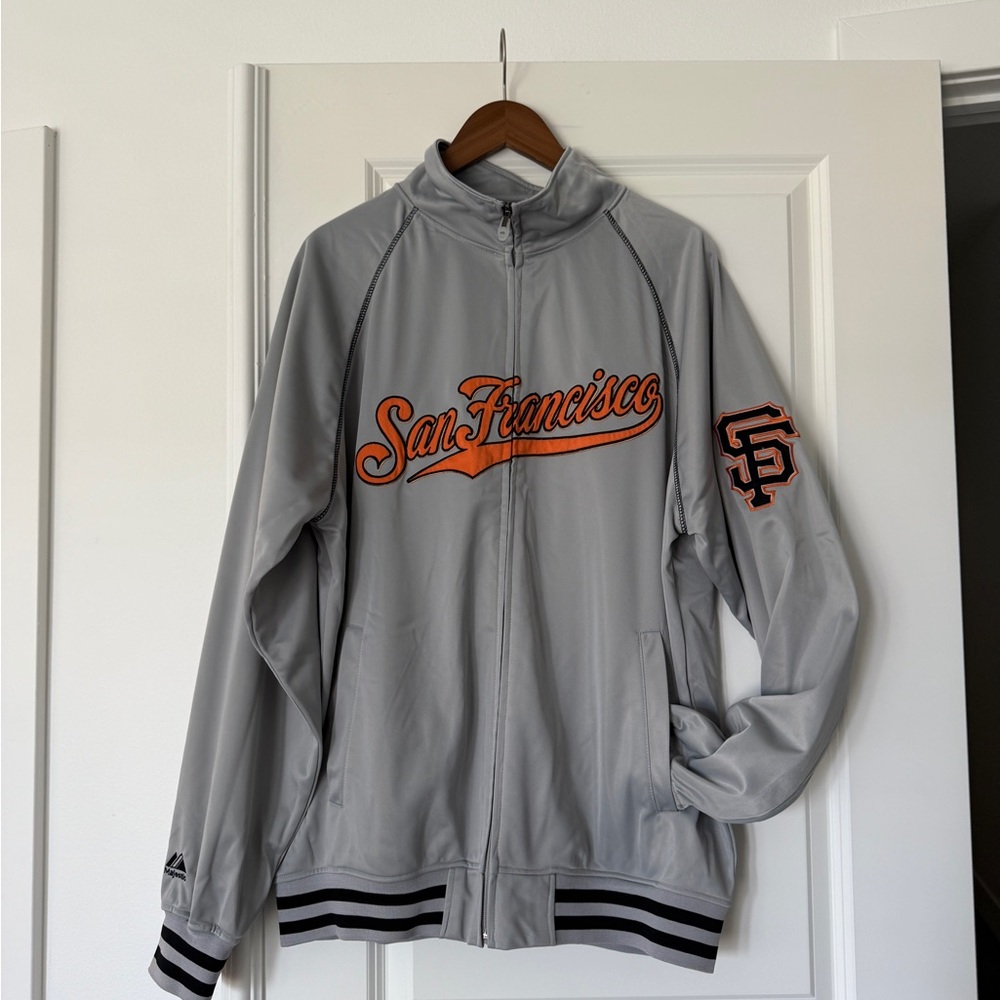 Silver San Francisco Giants Jacket - Rare find